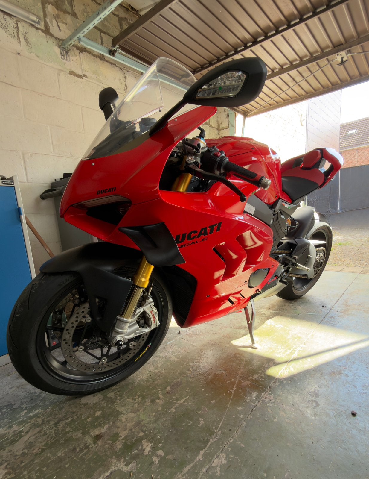 Ducati v4s 2023, Particulier