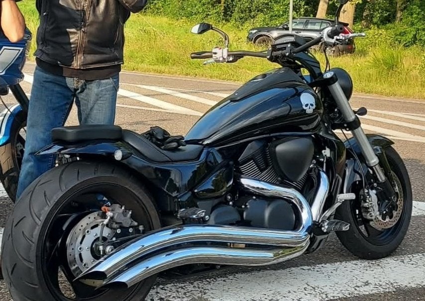 Intruder1800 mr, Motos, Occasion, Plus de 35 kW, Chopper, 2 cylindres