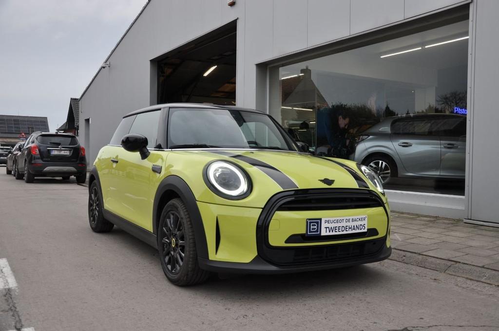 MINI John Cooper Works * AS NEW * (bj 2023, automaat), Auto's, 4 zetels, Gebruikt, Euro 6, Overige kleuren