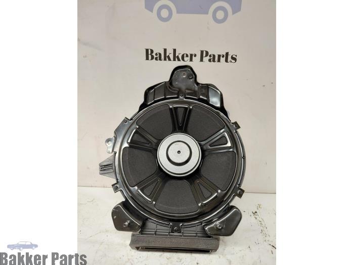 Subwoofer van een Volvo V60, Gebruikt, -, -, -