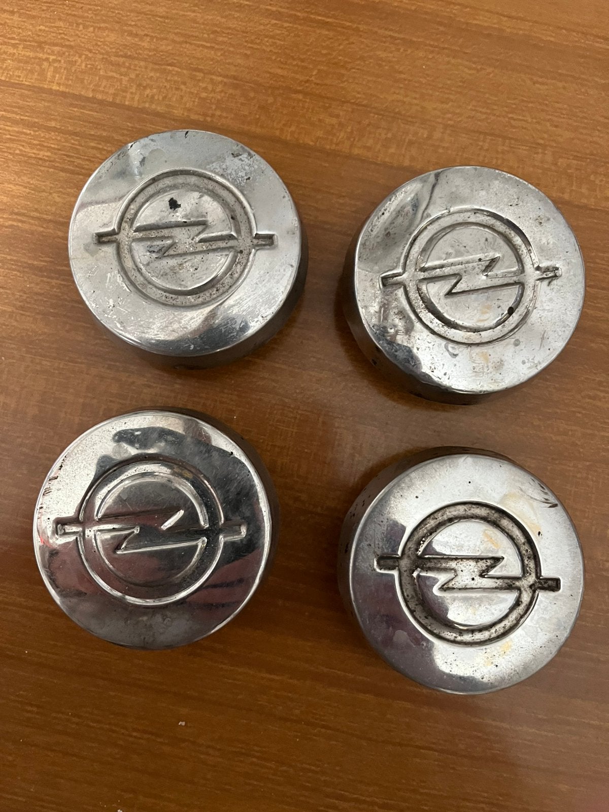 4 cache moyeux vintage Opel oldtimer, Enlèvement ou Envoi, Utilisé