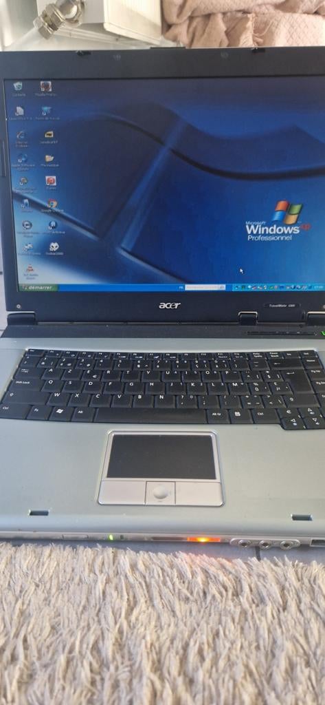 Vintage Acer Travelmate 2300/ windows xp sp3 act laptop, Computers en Software, Gebruikt, Minder dan 4 GB, Ophalen of Verzenden