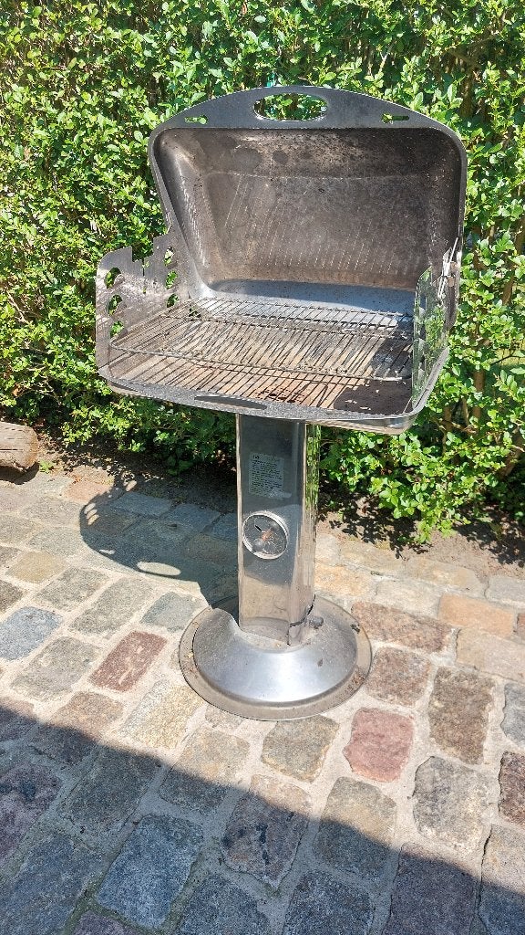 Barbeceu  10 euro., Enlèvement, Utilisé