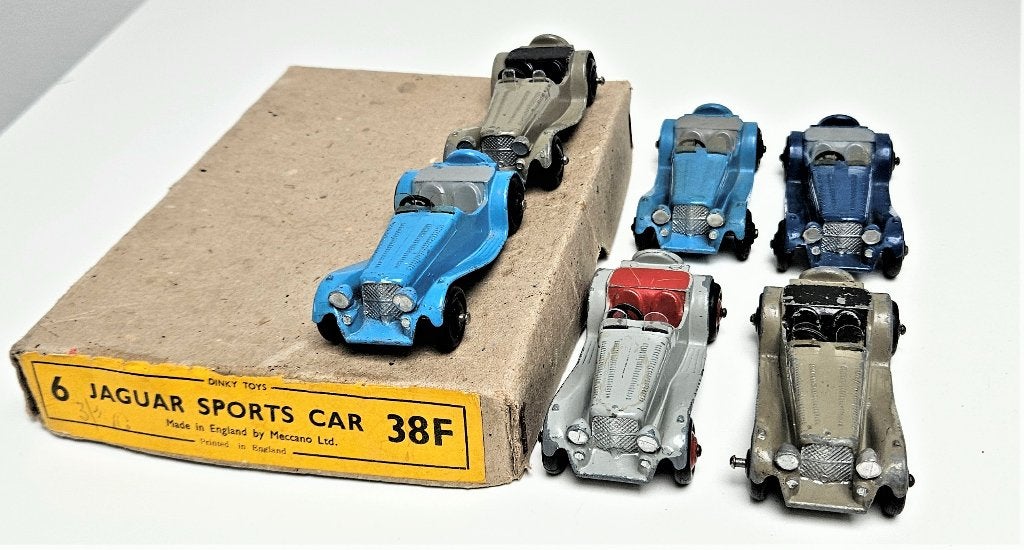 Dinky Toys Trade Box Jaguar 38f, Hobby & Loisirs créatifs, Enlèvement ou Envoi, Utilisé, Voiture, Dinky Toys