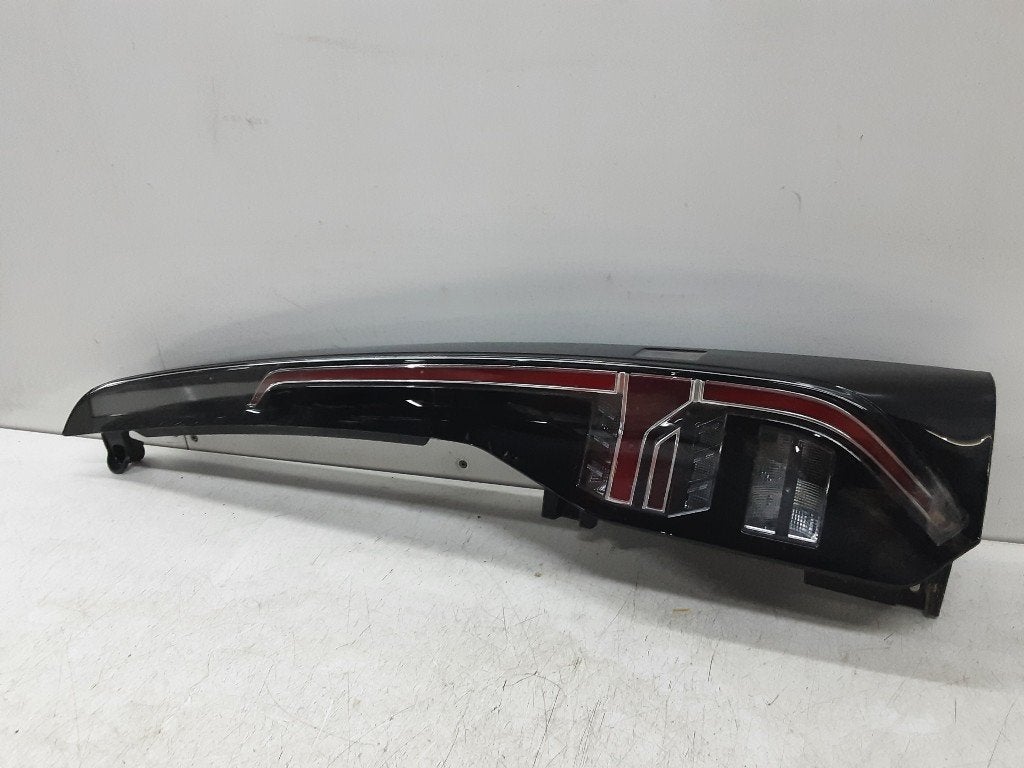 FEU ARRIÈRE DROIT Caddy Combi V (SBB / SBJ) (2K7945208E), Volkswagen, Volkswagen AG, Utilisé, Kundenbetreuung@volkswagen.de