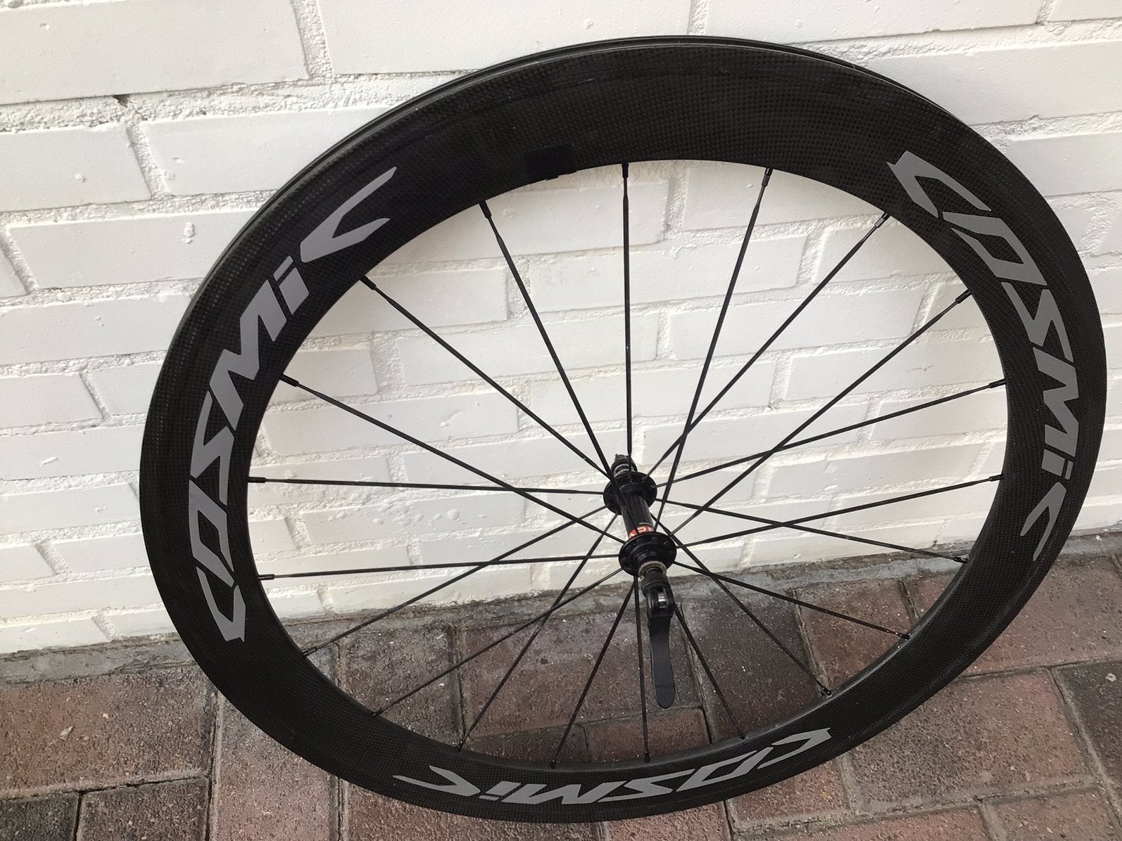 Carbon voorwiel 60 mm, Vélos & Vélomoteurs, Comme neuf, Enlèvement, Racefiets, Carbone