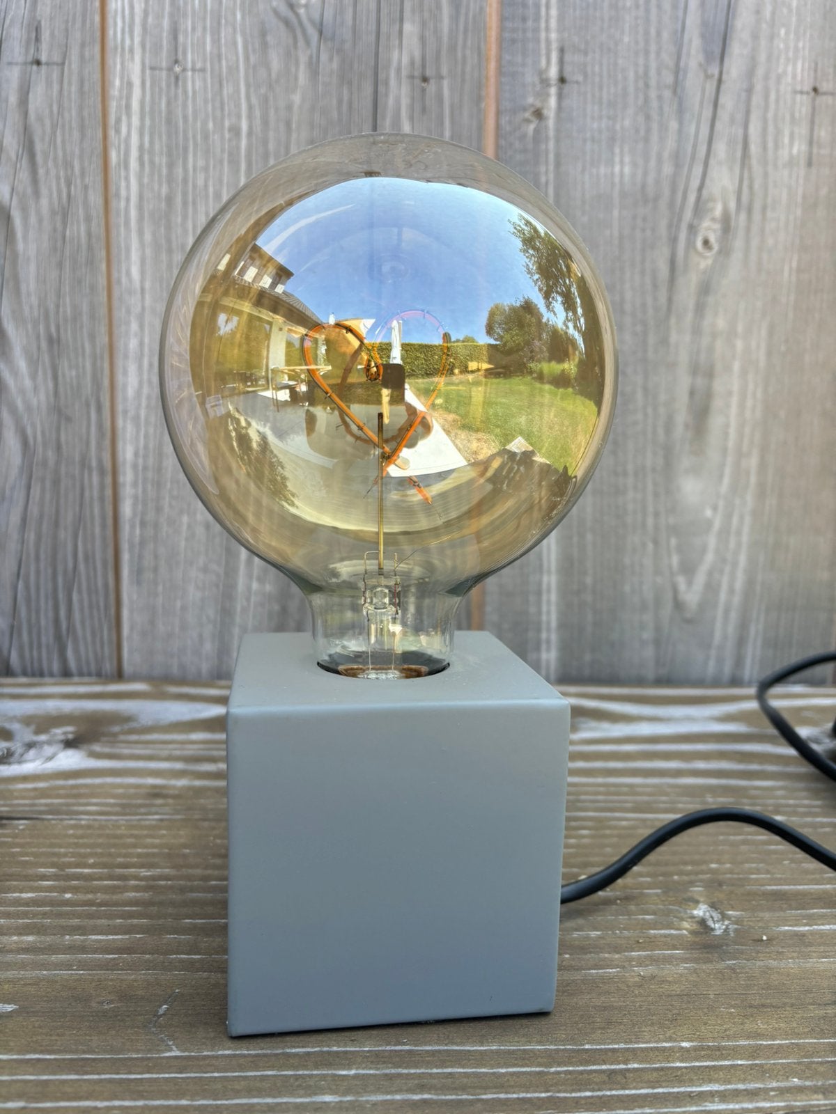 Lampe a poser ampoule coeur, Maison & Meubles, Enlèvement