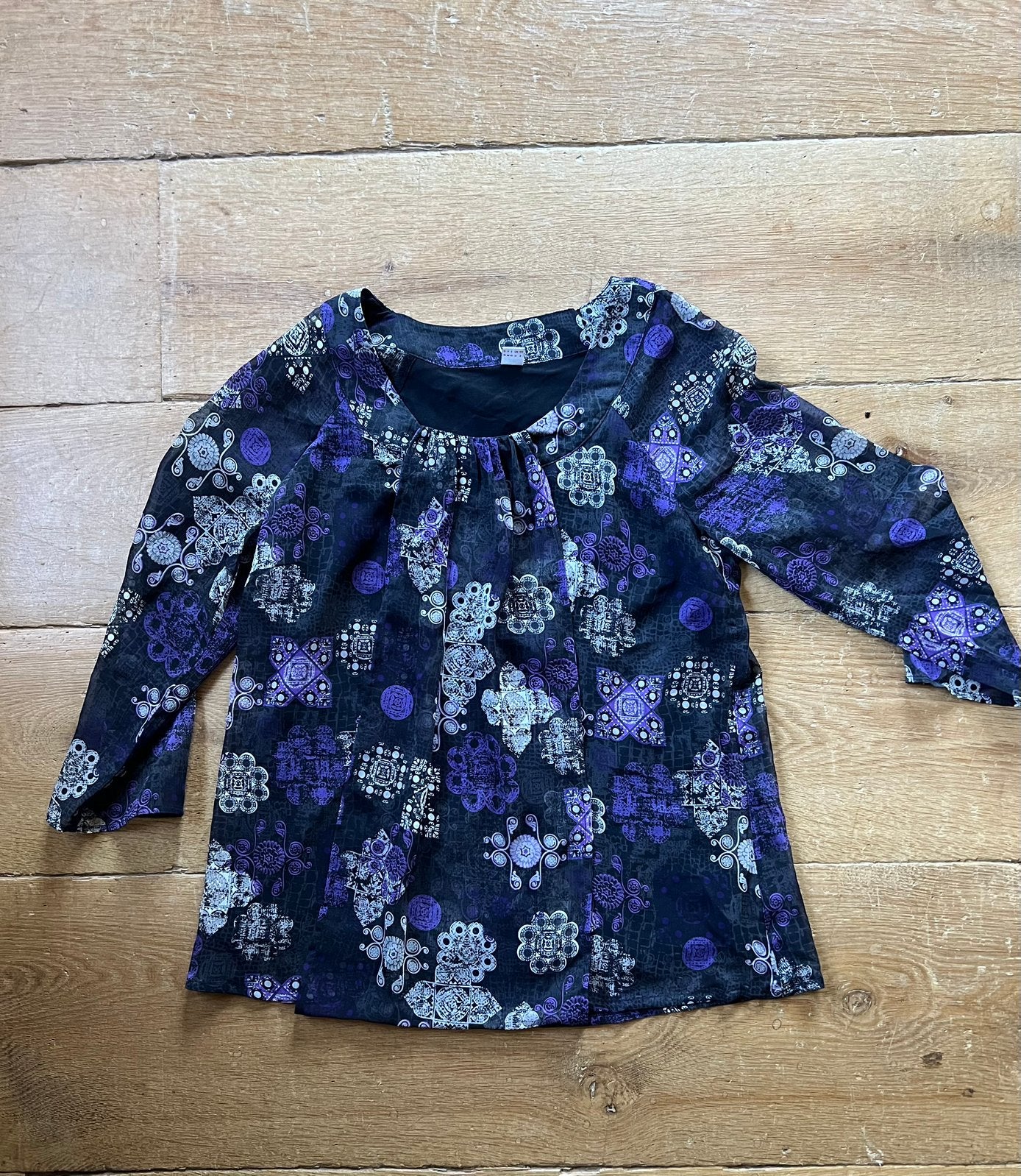 Bloes maat 38, Kleding | Dames, Blouses en Tunieken, Ophalen, Zo goed als nieuw, Maat 38/40 (M), Paars