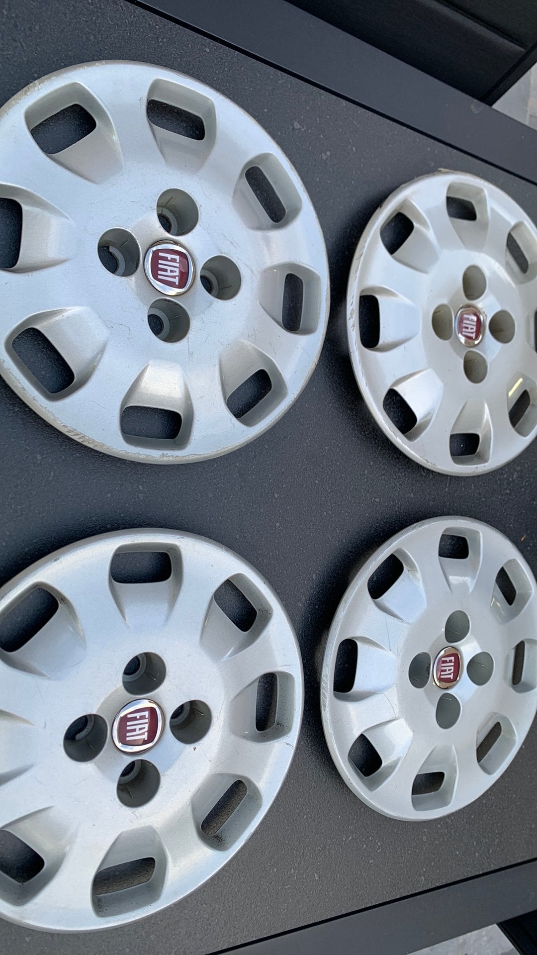 4 couvre-jantes Fiat de 36 cm de diamètre, Enlèvement ou Envoi, Utilisé