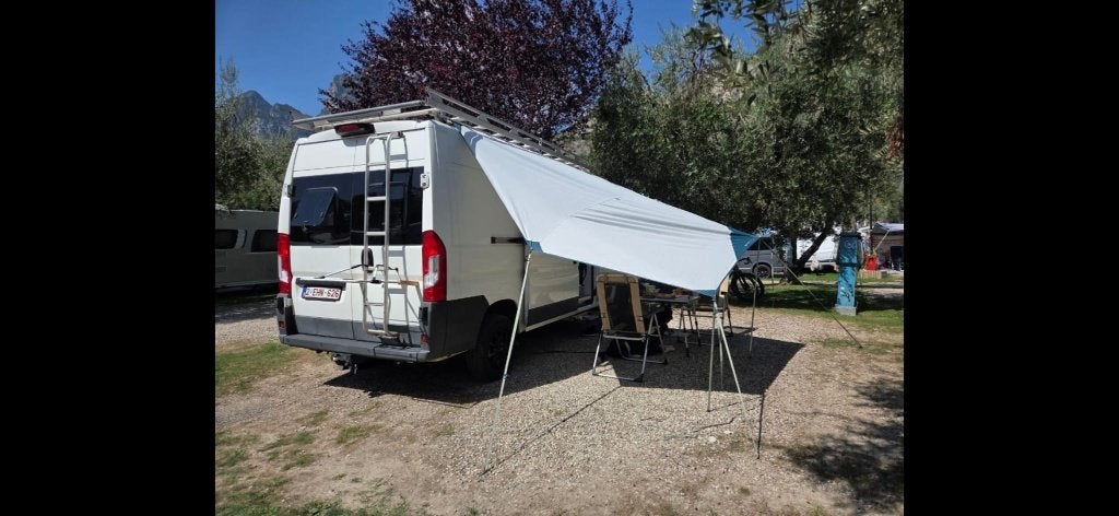 zelfbouw buscamper, Caravans en Kamperen, Overige merken, Chemisch toilet, Particulier, Koelkast