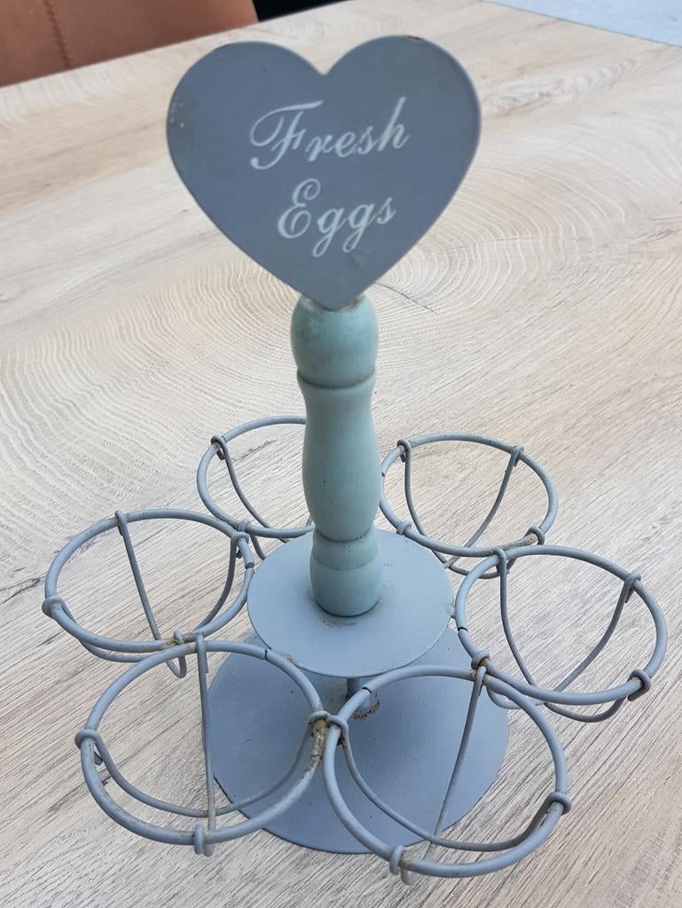 Porte-œufs décoratif en métal gris, Enlèvement