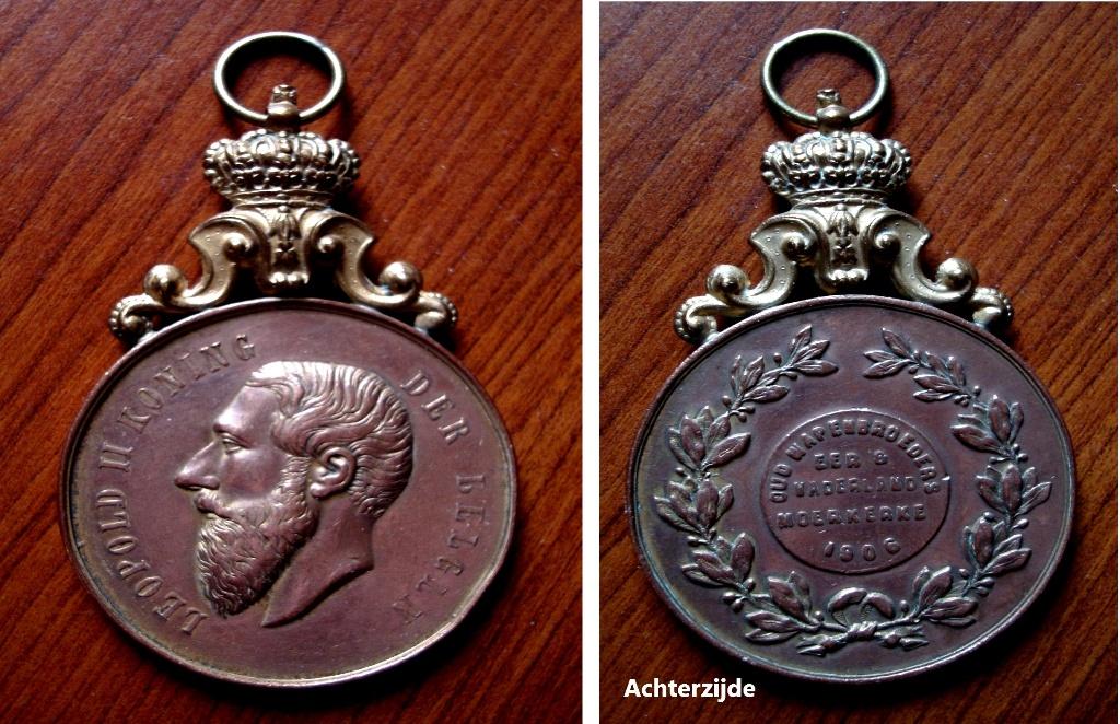 Medaille vaandelfeest oud--wapenbroeders Moerkerke 1907, Verzenden, Brons