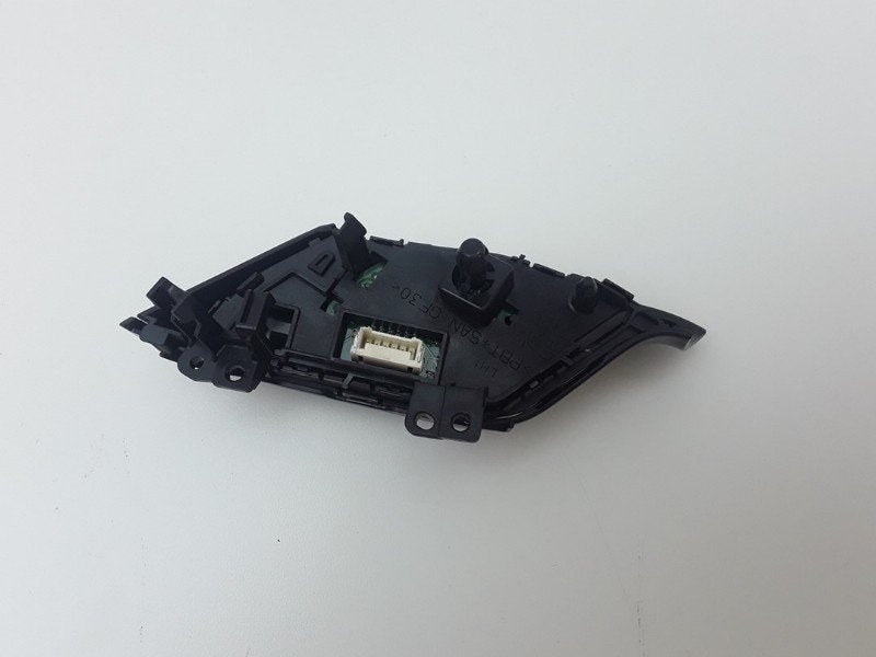 COMMANDE DE RADIO AU VOLANT Toyota C-HR (X1,X5) (|75J388|), Autos : Pièces & Accessoires, Utilisé, Toyota