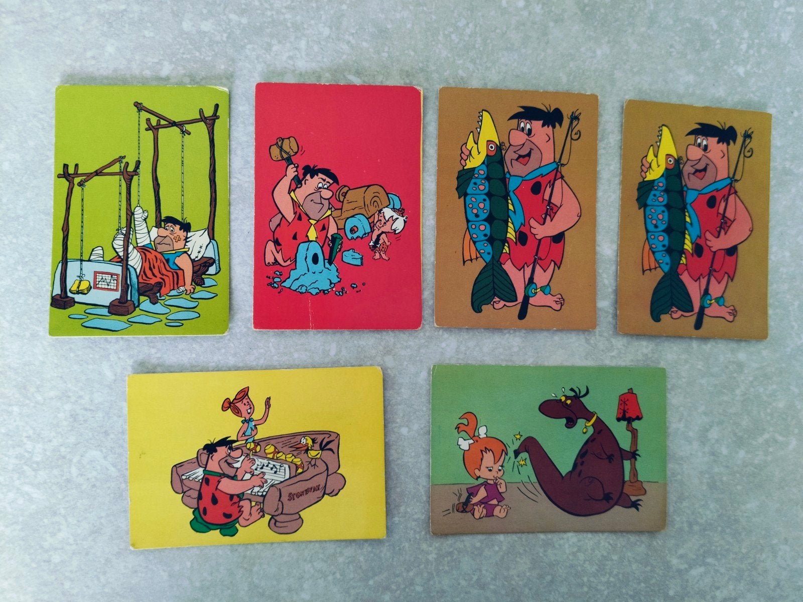 6 oude vintage kaarten the flinstones uit 1964, Collections, Enlèvement ou Envoi