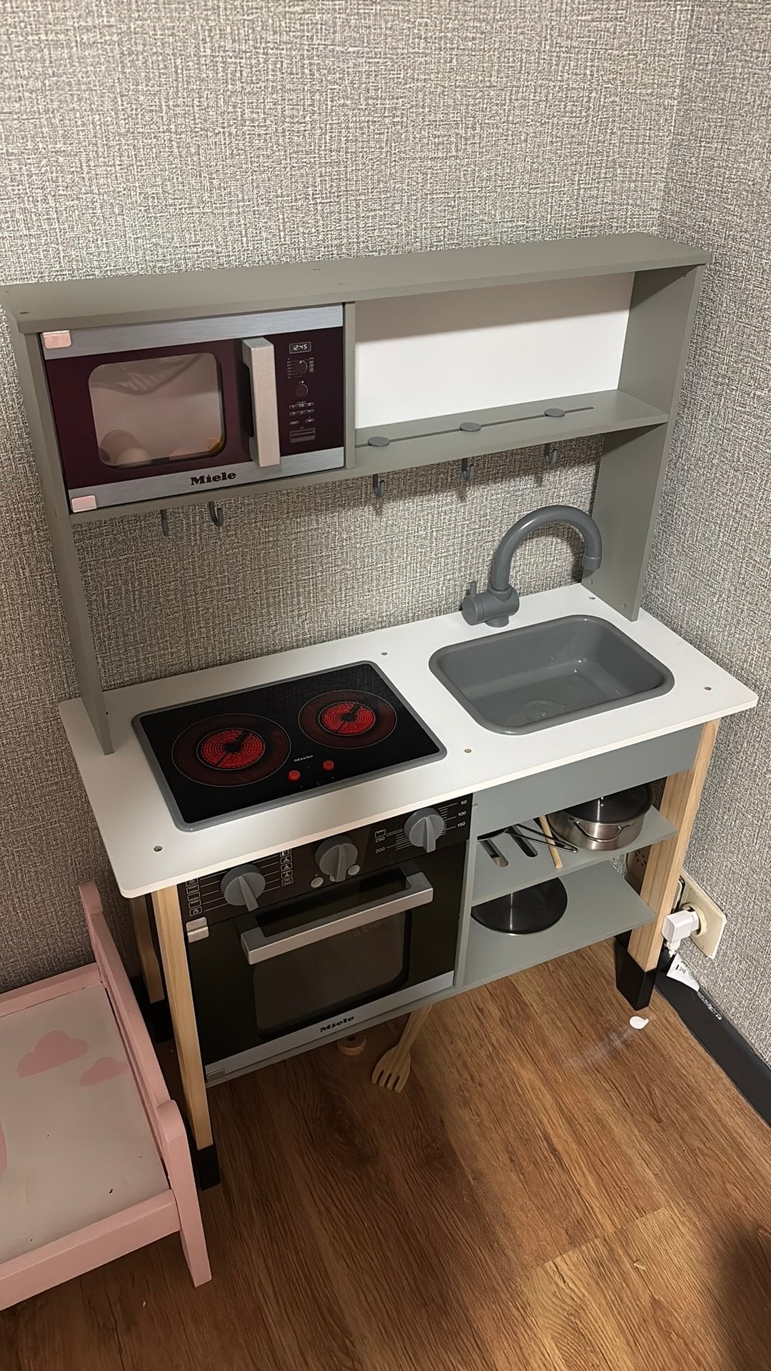 Miele speelkeuken, Ophalen, Zo goed als nieuw, Speelkeuken