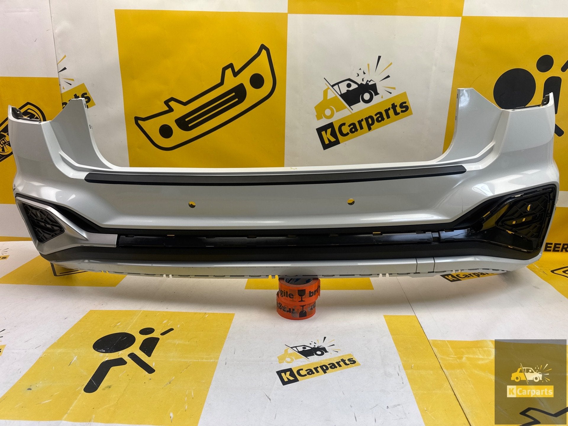 Pare-chocs AUDI A1 82A S-LINE Pare-chocs arri re 2018-2023 8, Arrière, Pare-chocs, AUDI AG, Auto-Union-Strasse 1
85045  Ingolstadt, DE