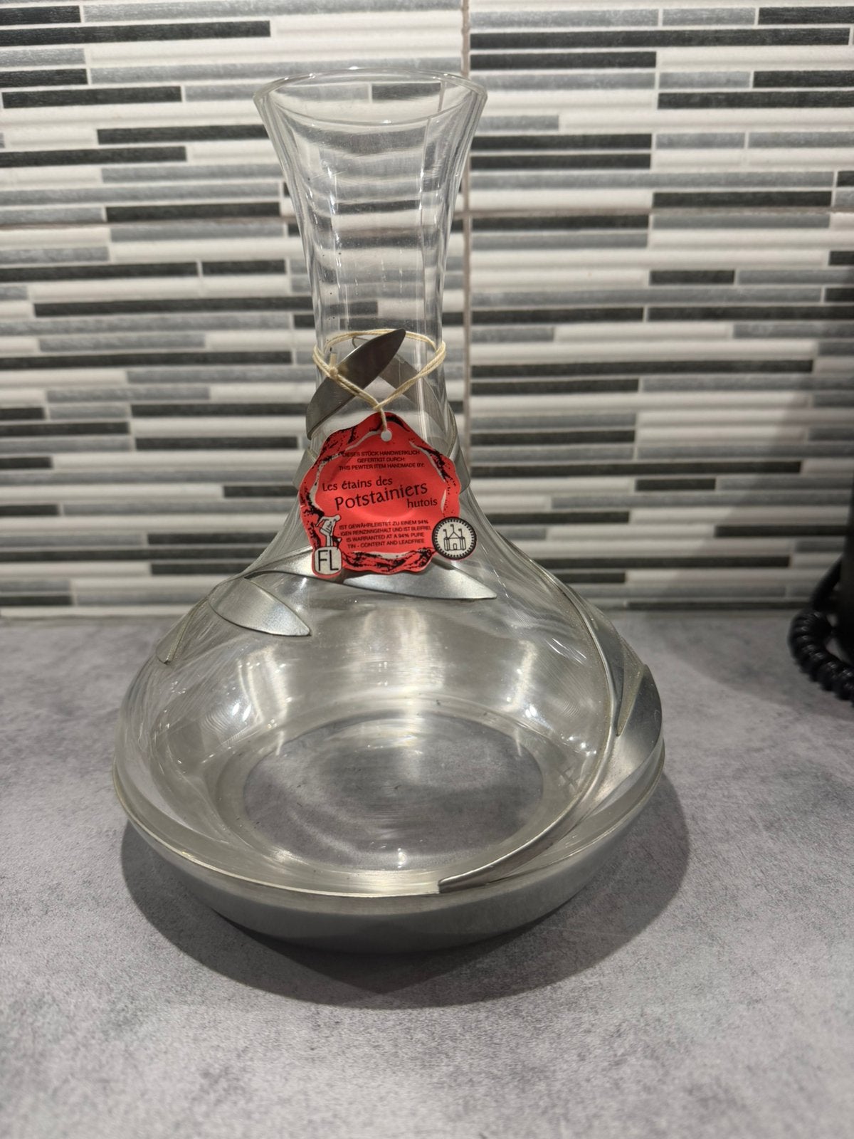 Carafe etain, Enlèvement, Comme neuf
