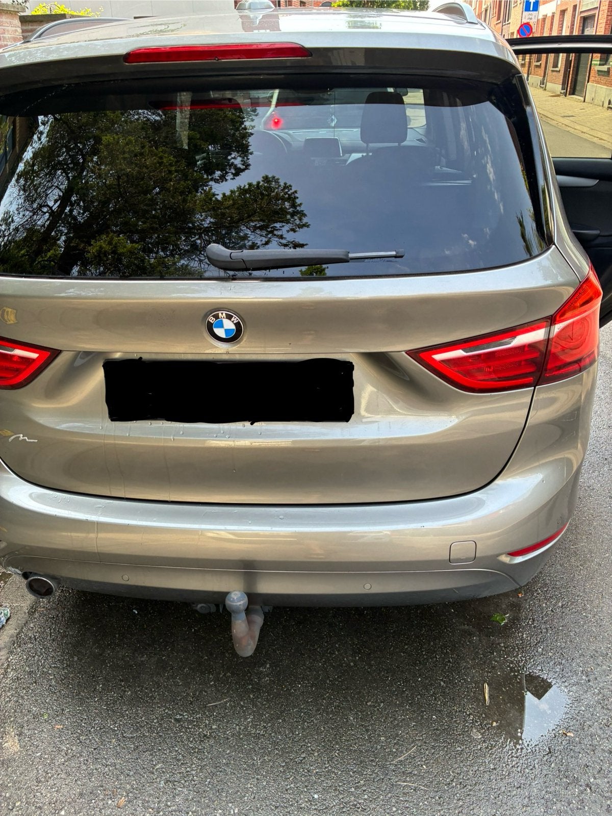 BMW-218 xDrive Gran Tourer, Auto's, BMW, Particulier, 2 Reeks Gran Tourer, Diesel, Euro 6, 5 deurs, Handgeschakeld, Beige, Zwart