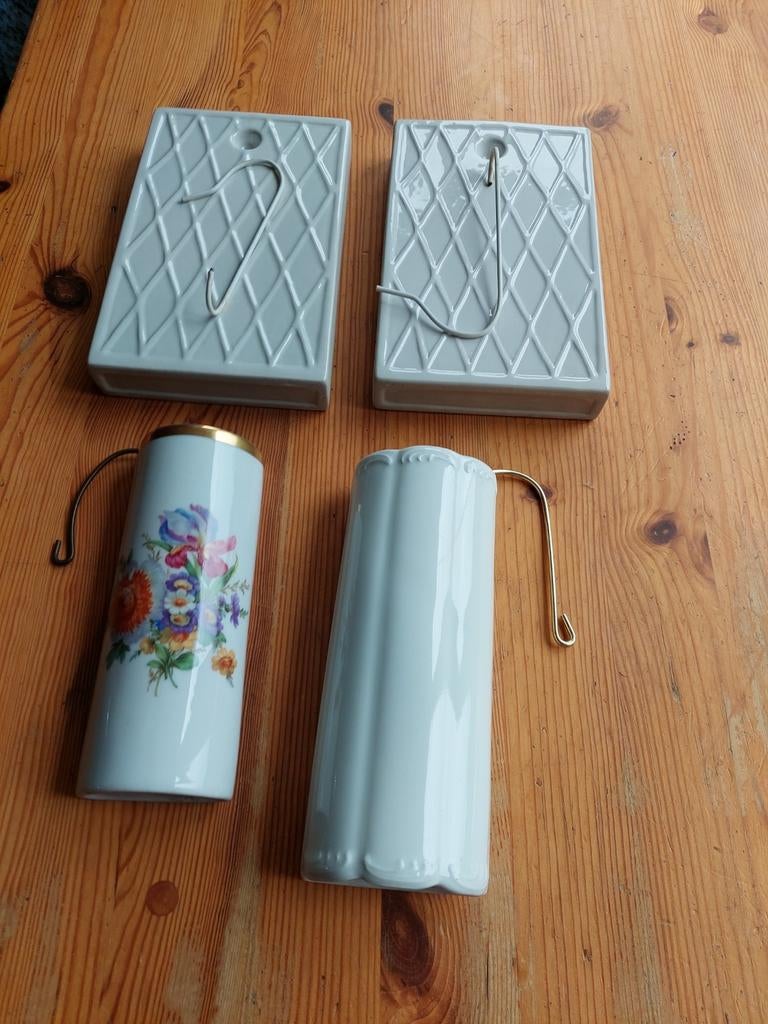 Waterbakjes voor aan de radiators, Huis en Inrichting, Woonaccessoires | Vazen, Ophalen