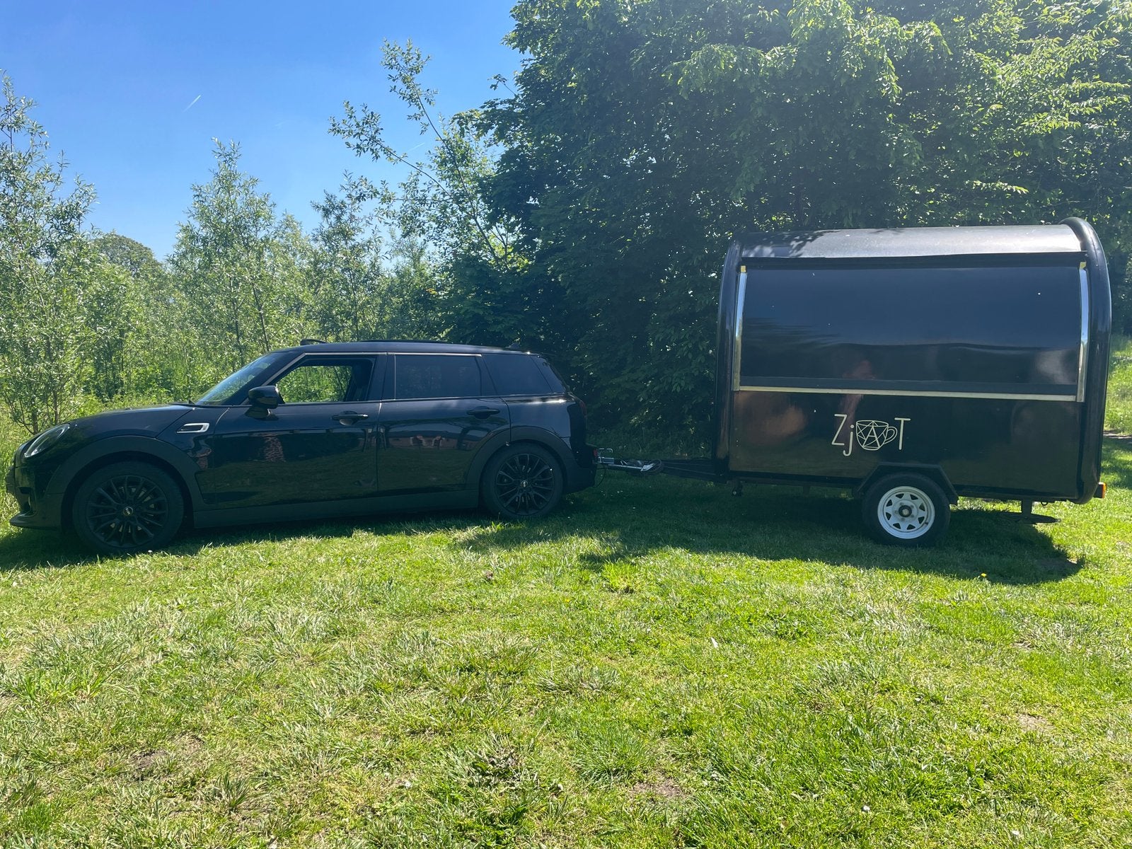 Foodtruck - trailer - mobiele bar, Caravans en Kamperen, Particulier, 500 - 750 kg