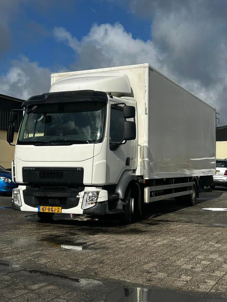 Camions à louer 575 €/semaine ! 12t et 16t, Autos, Camions, Particulier, Cruise Control, DAF, Diesel, Euro 6, Automatique, Enlèvement