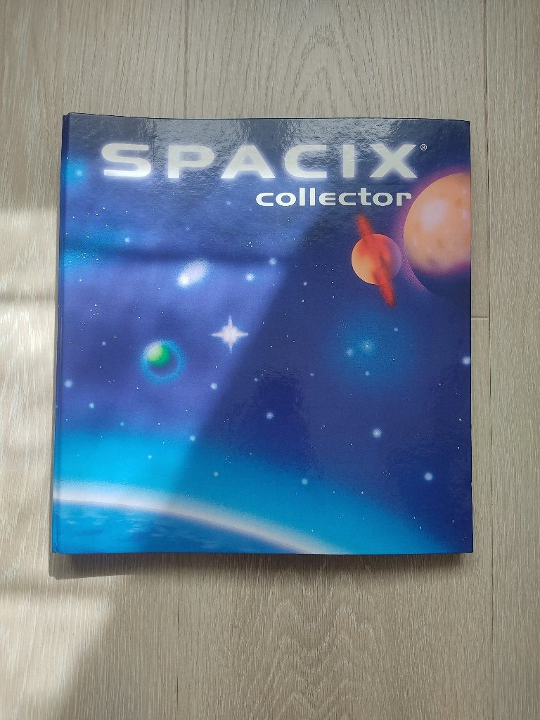 SPACIX Album + 139 Kaarten, Hobby en Vrije tijd, Verzamelkaartspellen | Overige, Ophalen of Verzenden