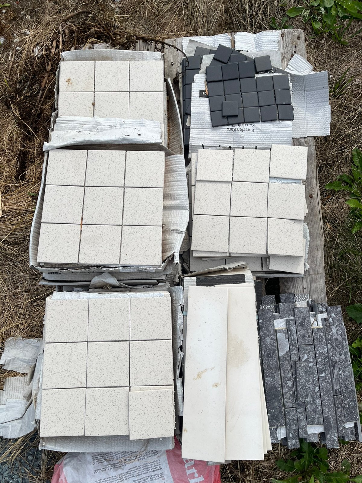 Carreaux de mosaïque excédentaires, Enlèvement, Neuf