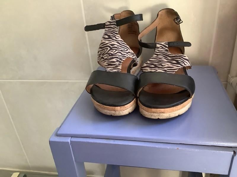 sandalen, Kleding | Dames, Ophalen of Verzenden, Gedragen