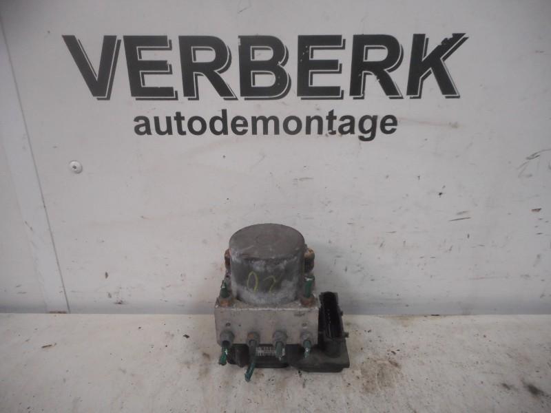 ABS POMP Opel Corsa C (F08 / 68) (0265231583BOSCH), Auto-onderdelen, Gebruikt, Opel