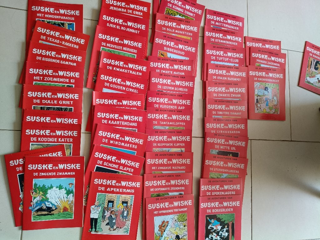 Première série bandes dessinées SuskeWiske Nieuwsblad Volk, Livres, Plusieurs BD, Enlèvement, Comme neuf, Willy Vandersteen