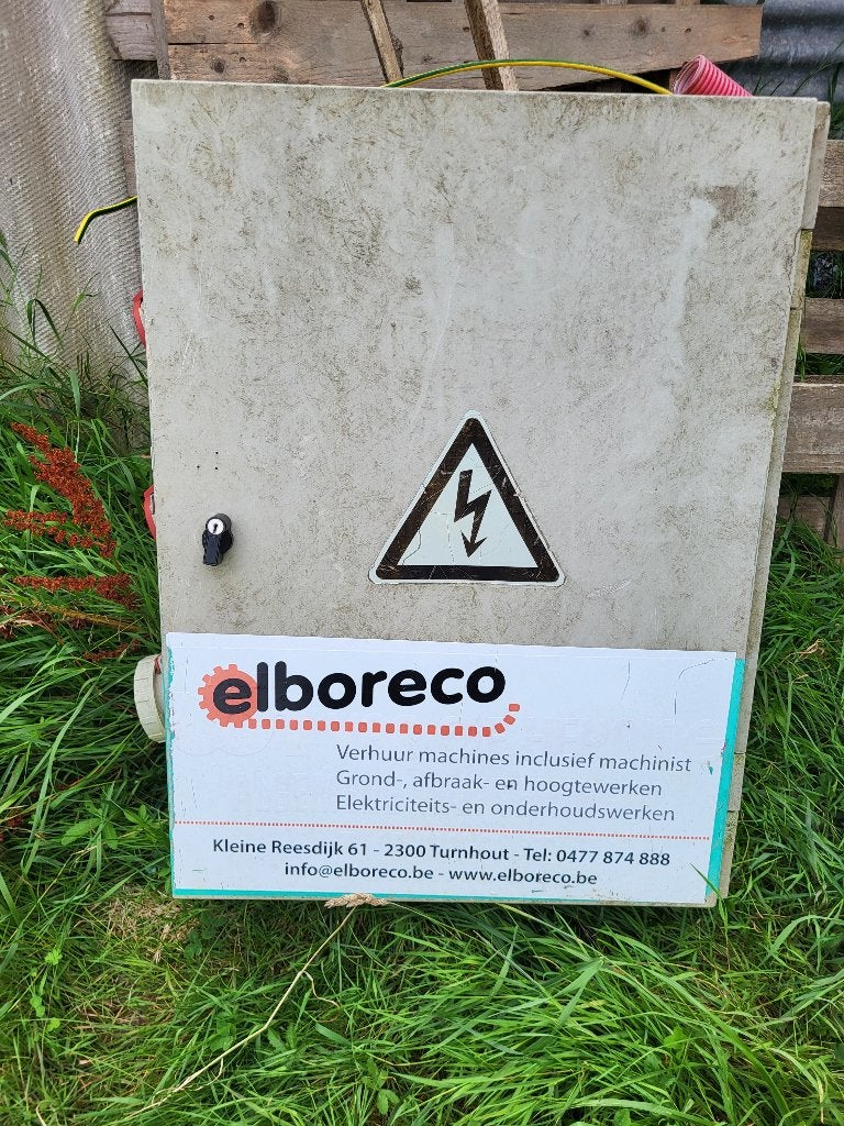 Werfkast met statief, Doe-het-zelf en Bouw, Ophalen, Zo goed als nieuw