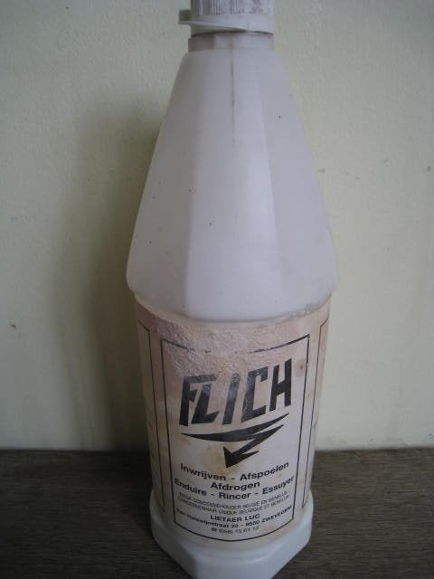 50% vol : 1L Flich poetsprodukt vr zilver, koper, inox, enz, Ophalen