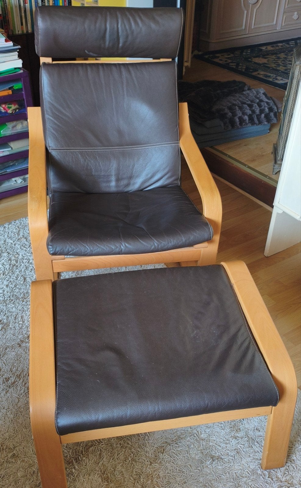 Te koop fauteuil+voetsteun Ikea, Huis en Inrichting, Ophalen, Gebruikt, Leer
