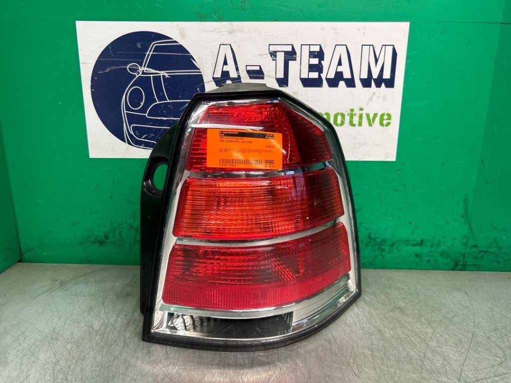 FEU ARRIÈRE DROIT Opel Zafira (M75) (|54421948RB|), Opel, Opel Automobile GmbH, Utilisé, Kontakt-opel@opel.com