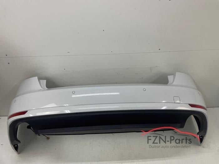 Audi A4 8W5 Sedan Achterbumper 4PDC, Enlèvement ou Envoi, Utilisé, Arrière, Pare-chocs