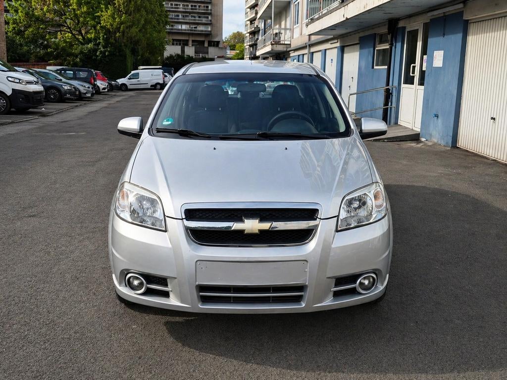 Chevrolet Aveo 1.4 essence de 2009, Argent ou Gris, Achat, Airbags, Aveo