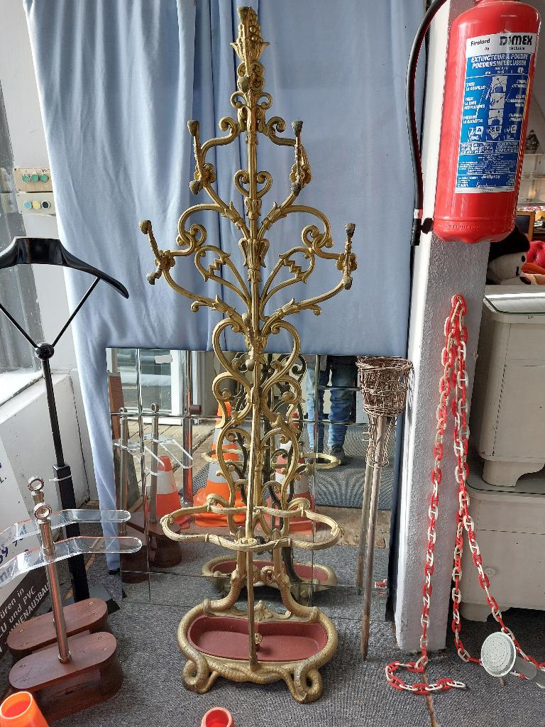 gietijzeren kapstok, Antiek en Kunst, Ophalen