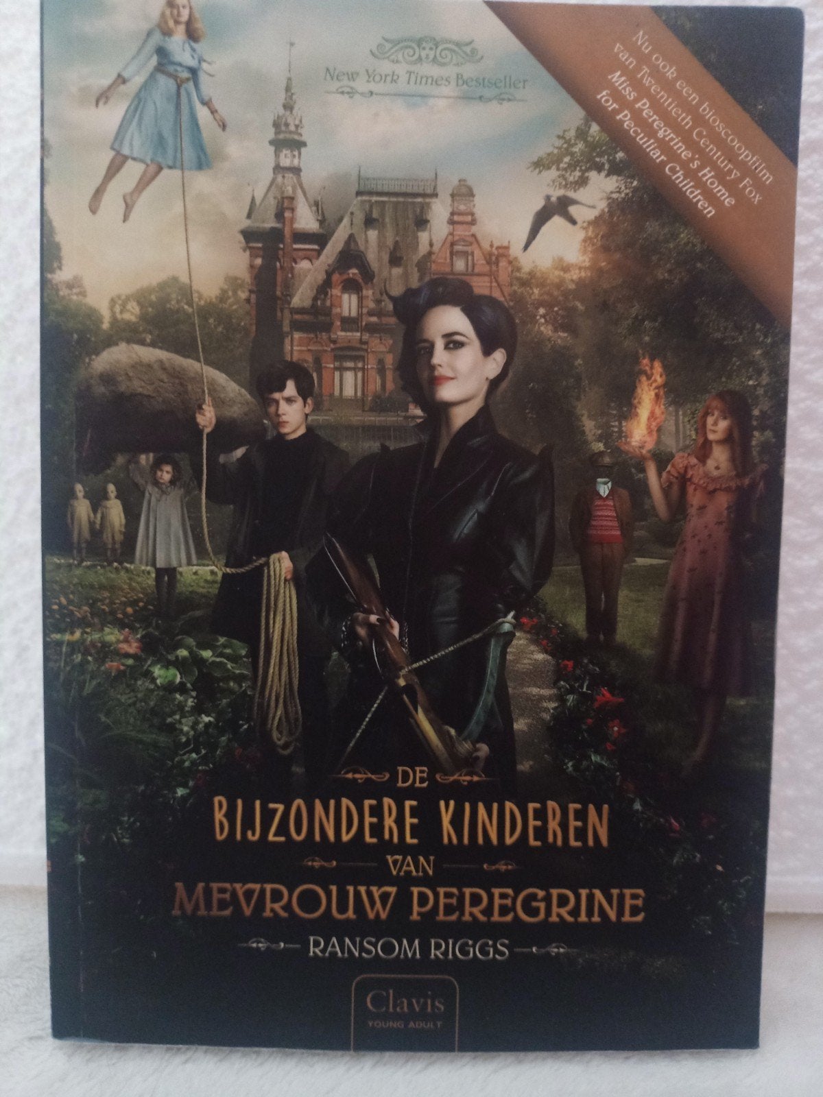 Ransom Riggs - De bijzondere kinderen van mevrouw Peregrine, Ophalen of Verzenden, Ransom Riggs