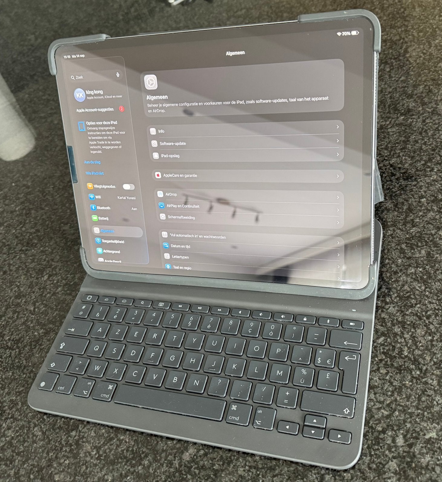 iPad pro 12.9 (3e génération) 256 Go avec étui Logitech, Informatique & Logiciels, Enlèvement ou Envoi, 12 pouces, Utilisé, Apple iPad Pro
