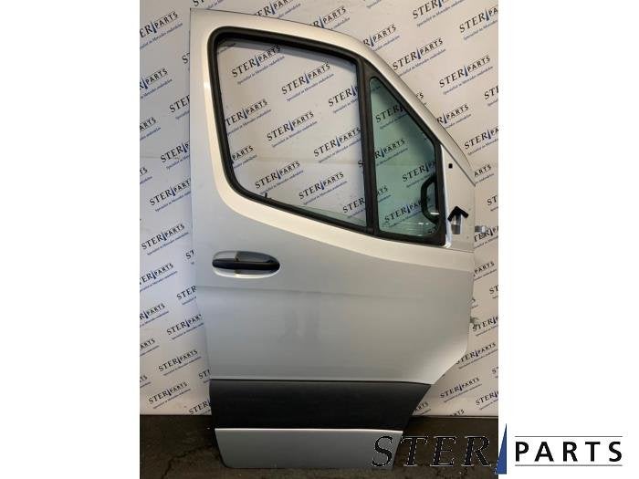 Portière 2portes droite d'un Mercedes Sprinter (775), 3 mois de garantie, Utilisé, Porte, -