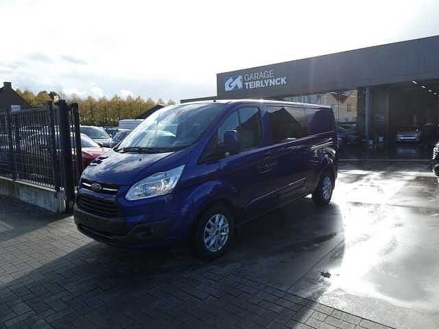Ford Transit Custom L2 Multi-Use Limited 5pl 2.0D 170pk, Auto's, Automaat, 1995 cc, Euro 6, https://public.car-pass.be/vhr/0472e32e-6021-45d0-a192-f820e24219d4