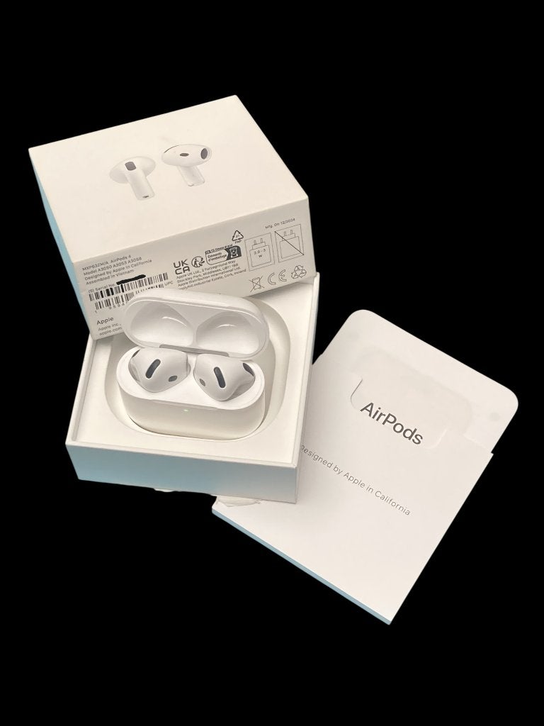 Apple AirPods 4 USB-C – Authentiques – Excellent état, Télécoms, Téléphonie mobile | Écouteurs, Comme neuf, Blanc, Intra-auriculaires (Earbuds)