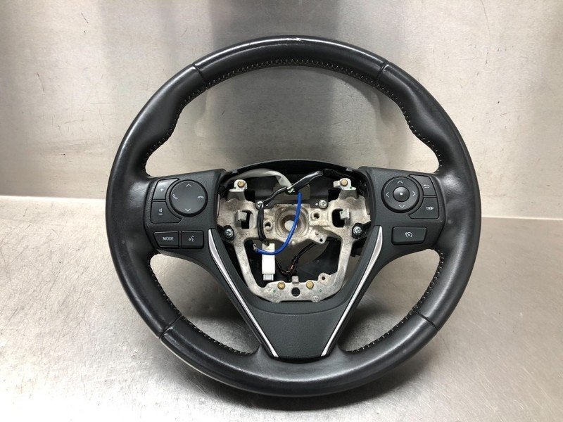 VOLANT DIRECTION Toyota Auris Touring Sports (E18), Utilisé, Toyota