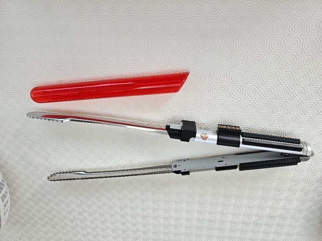PINCE À SABRE LASER STAR WARS POUR BARBECUE, Collections, Enlèvement ou Envoi, Neuf, Ustensile