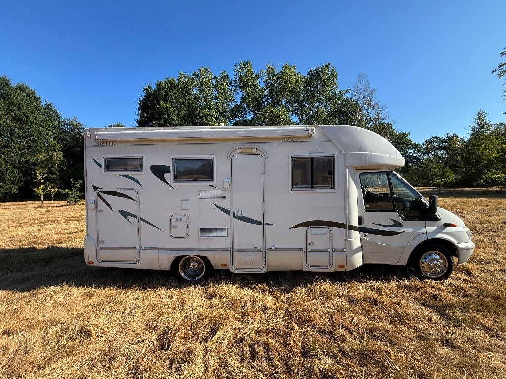 Leuke Ford Transit Rimor 2.4DTCi met maar 77.000km 4 pers., Caravans en Kamperen, Standaard zit, Ringverwarming, Ford, 6 tot 7 meter