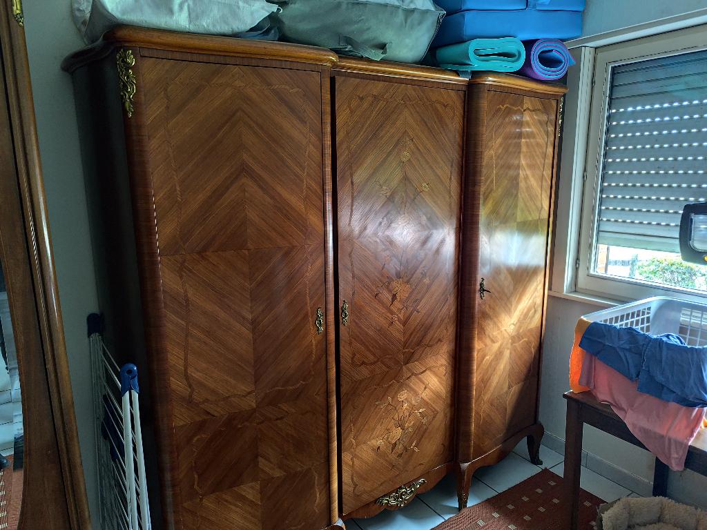 Garde robe 3 portes, Maison & Meubles, Ancien, 150 à 200 cm, Comme neuf, Avec tablette(s)