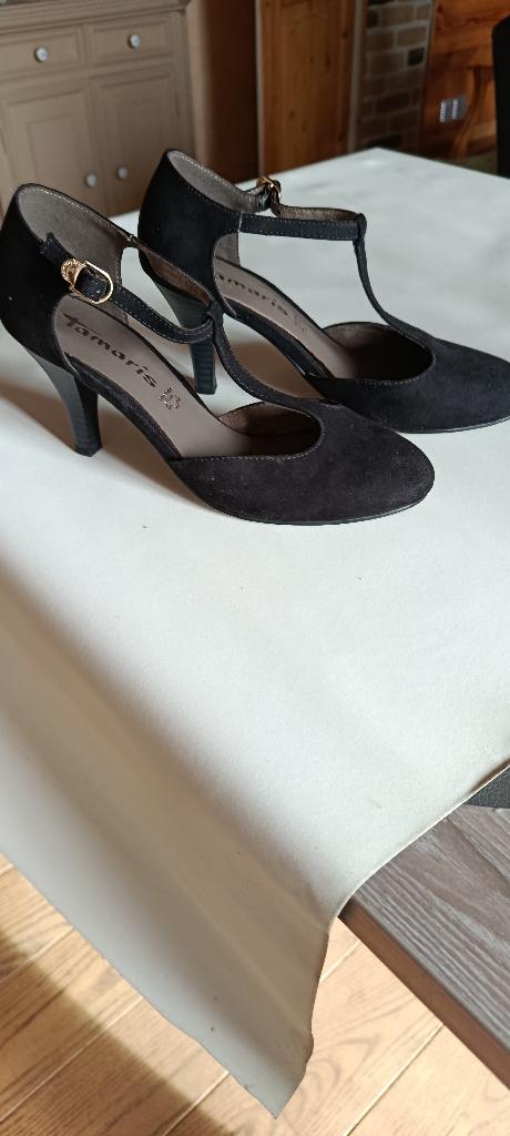 Chaussures femme, Tamaris, Comme neuf, Enlèvement, Autres types