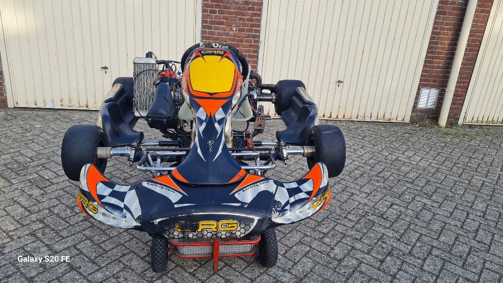 Te koop 2 rotax max senior kart, Sport en Fitness, Ophalen, Zo goed als nieuw, Kart