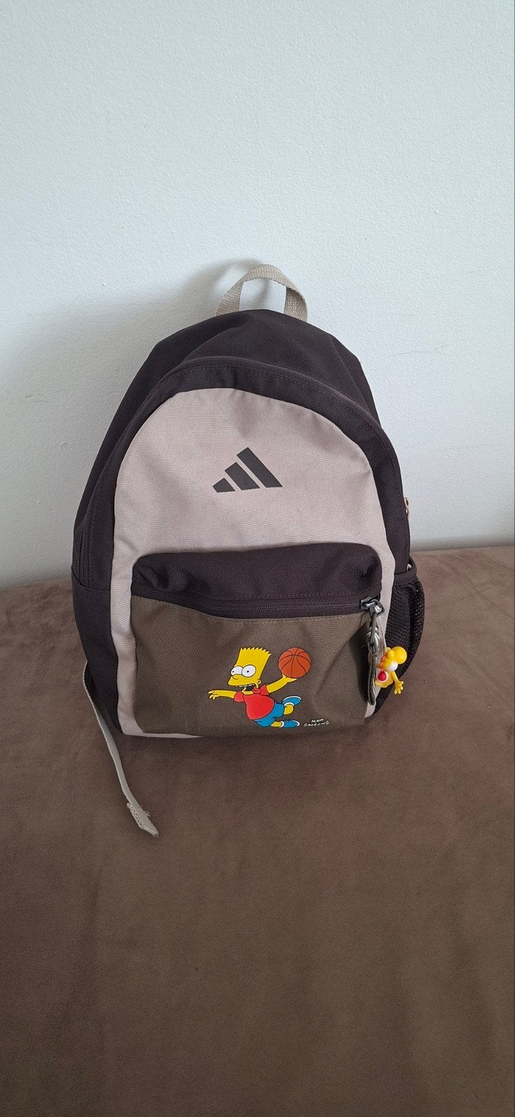 boekentas adidas, Ophalen