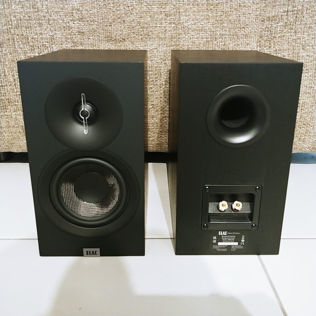Enceintes Audiophiles ELAC DB53+ Crossover Update NEUVES, TV, Hi-fi & Vidéo, Enceintes, Neuf, Bass-reflex, Envoi, Enceinte d'étagère